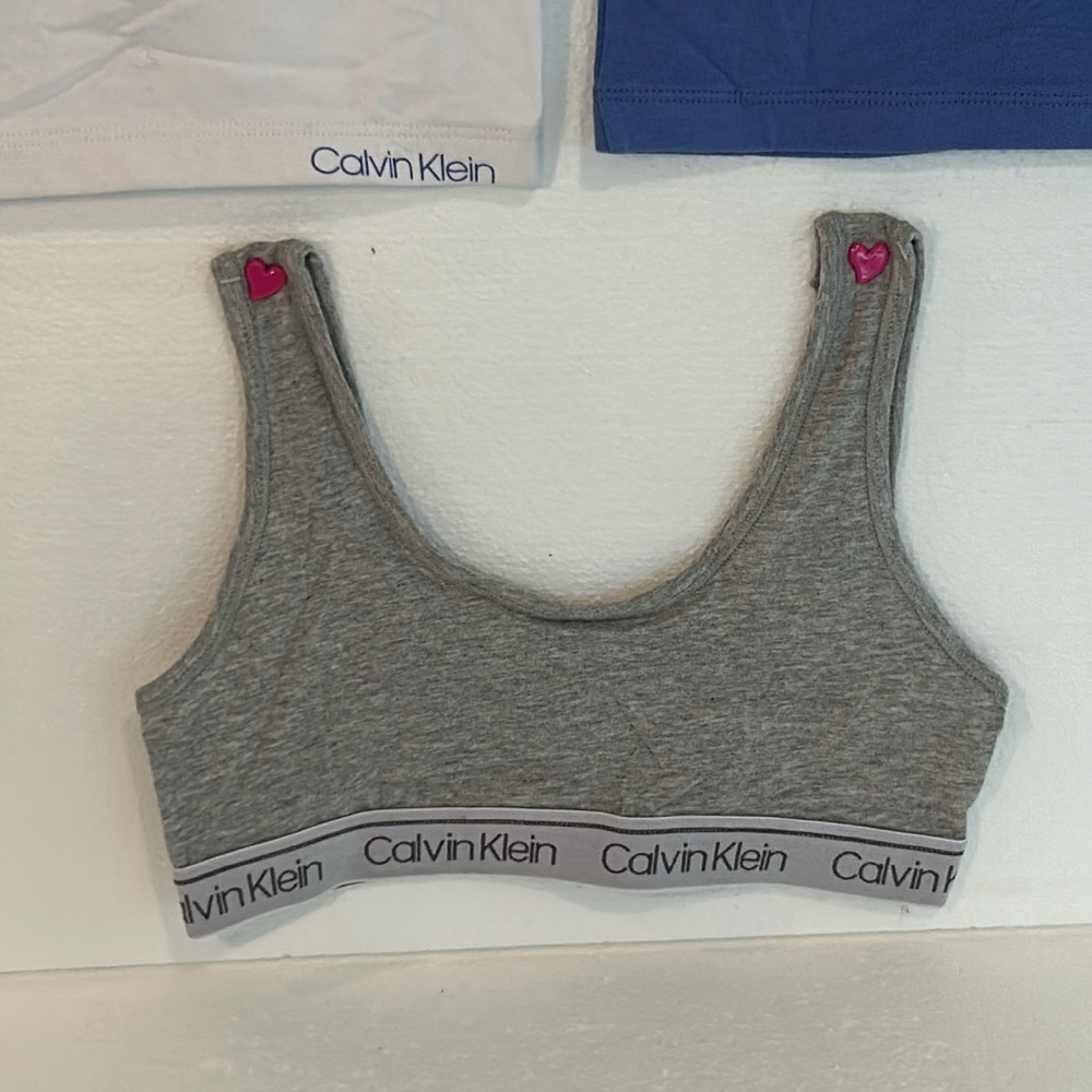 3 NEW Calvin Klein Bralettes, sz S (6-6X) - Picture 4 of 6